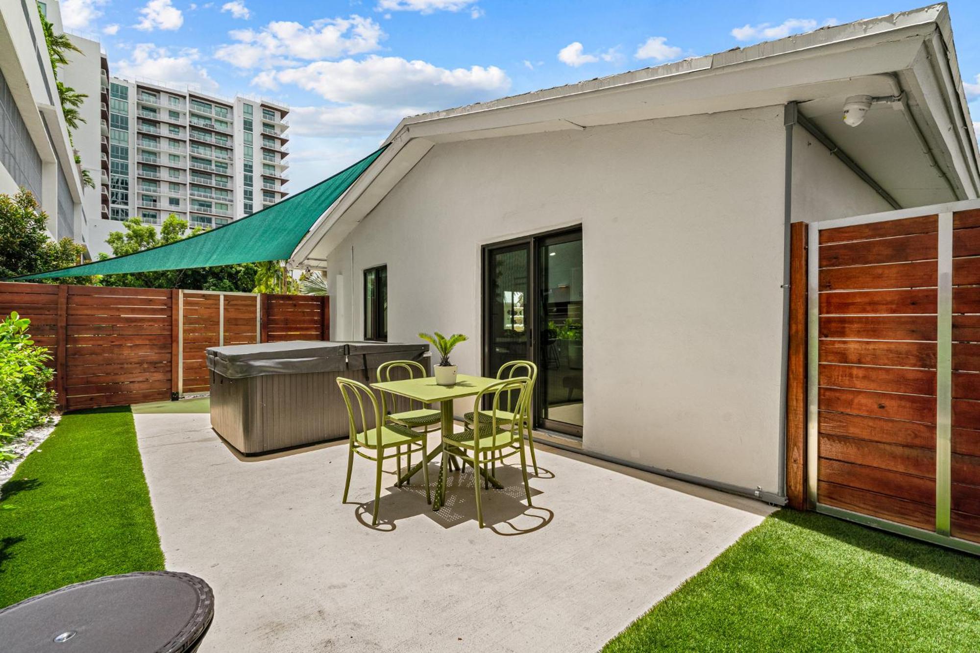 Вілла The Freedom House • Urban Oasis • Eclectic Retreat Форт-Лодердейл Екстер'єр фото